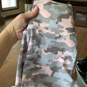 Fabletics leggings very good condition